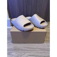 ADIDAS YEEZY SLIDE PURE