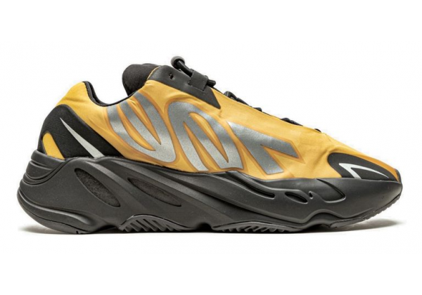 Adidas Yeezy Boost 700 (Изики кроссовки) Resin wash orange