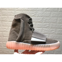 ADIDAS  Yeezy Boost Iight  BROWN GUM CHOCOLATE
