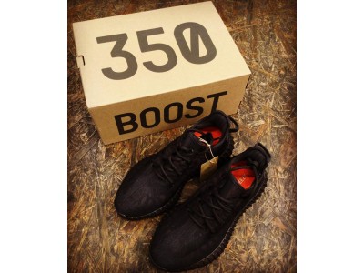 Обзор модели кроссовок Adidas Yeezy Boost V2