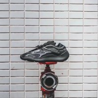 Adidas Yeezy 700 V3 Alvan черные