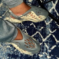 Adidas Yeezy Foam Runner Mxt Moon Gray