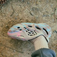 Adidas Yeezy Foam Runner Mxt Moon Gray