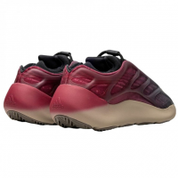 Adidas Yееzy 700 V3 Fade Carbon