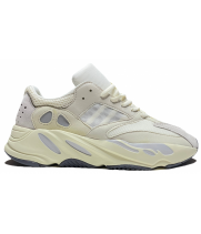 Adidas Yeezy Boost 700 Beage